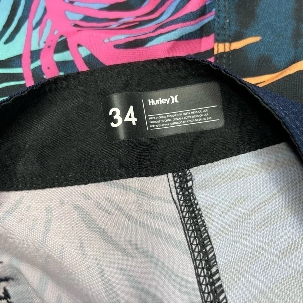 Hurley Men’s Bird Rock 17” Volley Board Shorts size 34